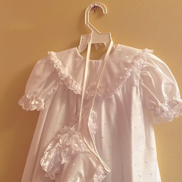 Other - Vintage christening gown in white 6 to 12 months